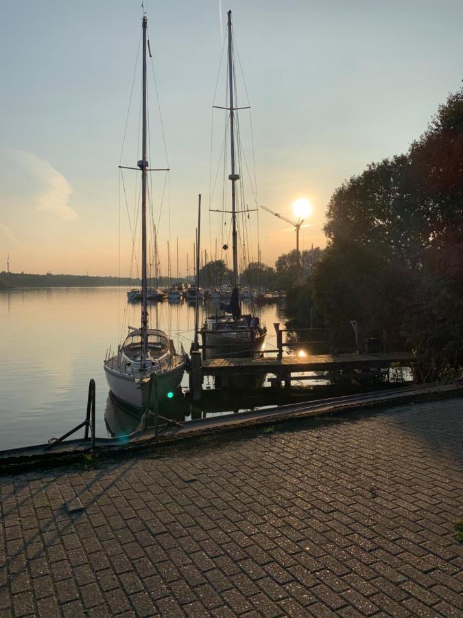 Studio Mit Meerblick Und Grosser Loggia - Direktzugang Zur Nordsee Wilhelmshaven Buitenkant foto